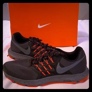 Brand New Nike Run Swifts